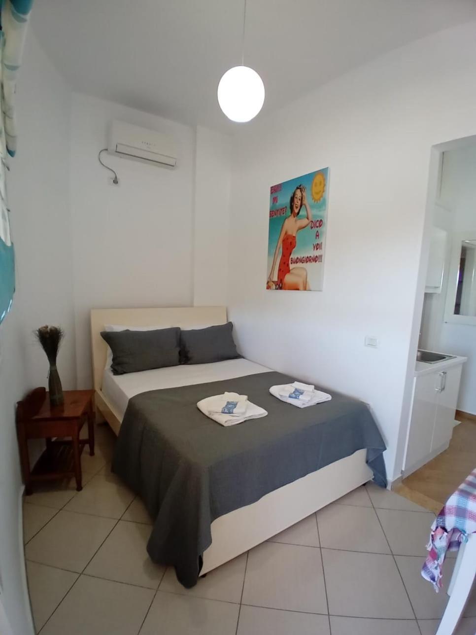 קסאמיל Villa Sarti מראה חיצוני תמונה